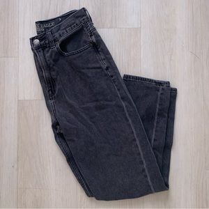 American Eagle Mom Jeans